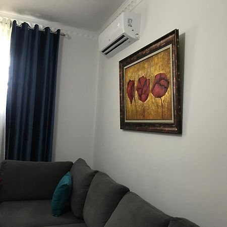 Apartment Elbasan City Center 2 Exteriör bild