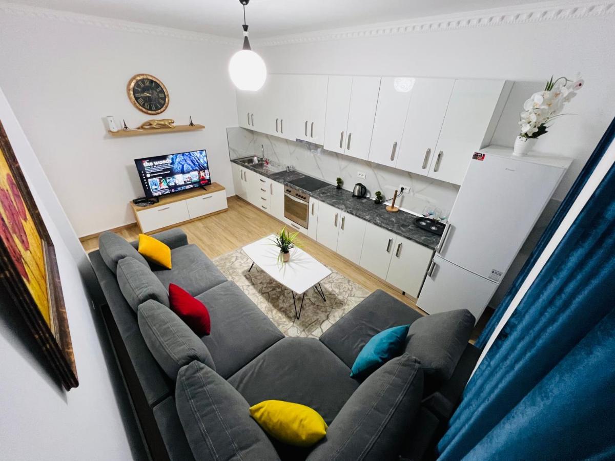 Apartment Elbasan City Center 2 Exteriör bild