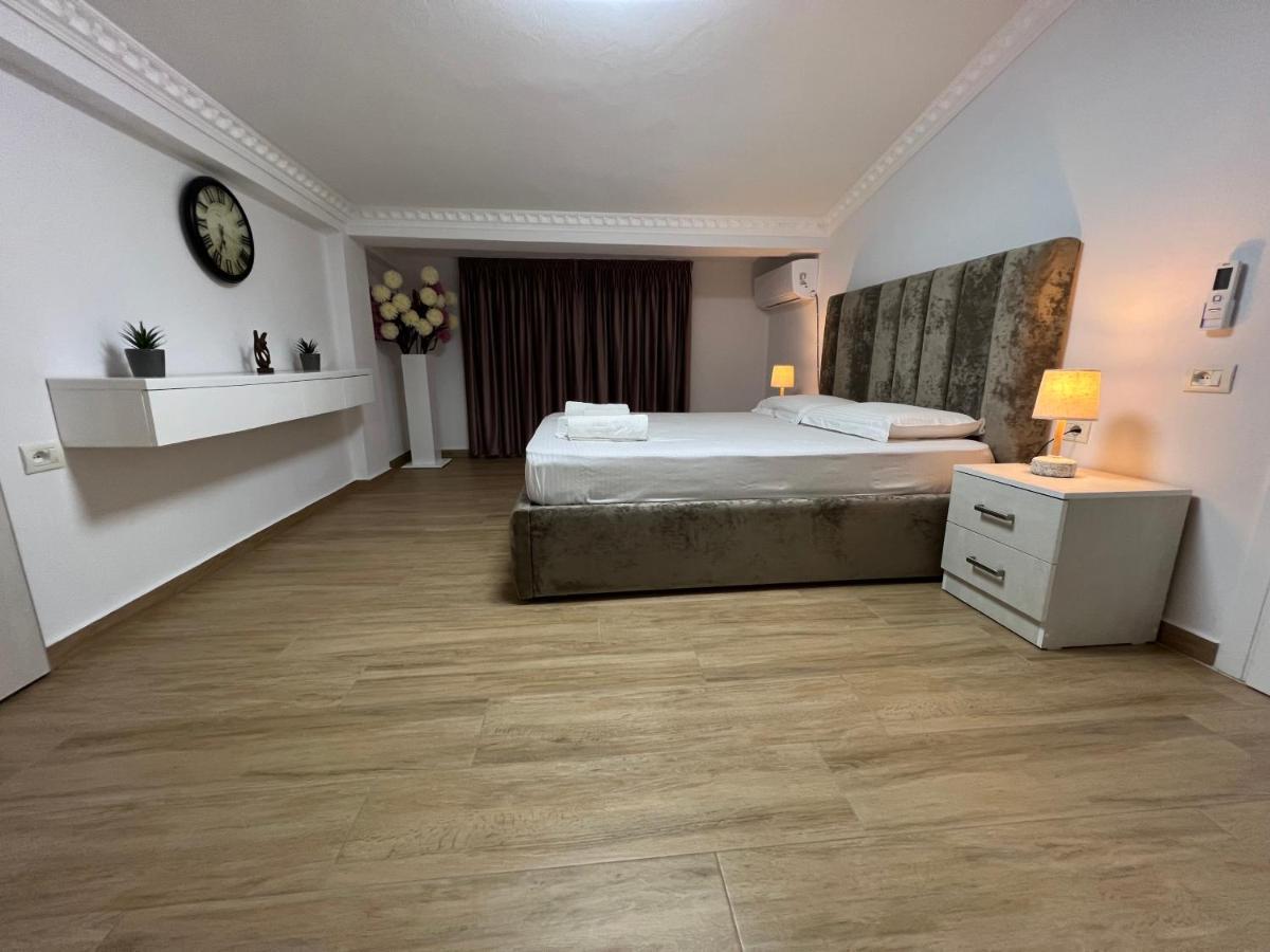 Apartment Elbasan City Center 2 Exteriör bild