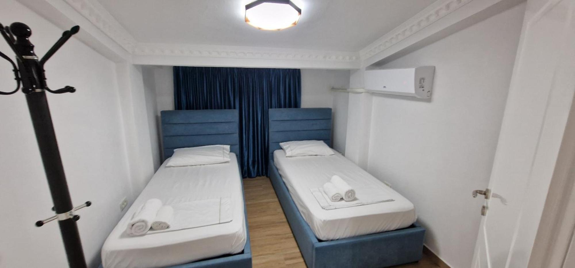 Apartment Elbasan City Center 2 Exteriör bild